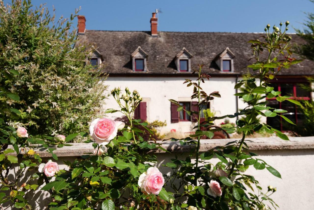 Gite 1er Cru - La Loubertine Saint-Loup-Geanges Exterior foto